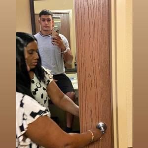 Meet your Posher, Christopher